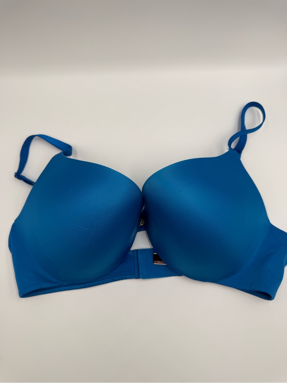 Victoria's Secret Smooth Blue push up T-Shirt Bra 38C